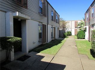 1110 Lake Ave, Metairie, LA 70005