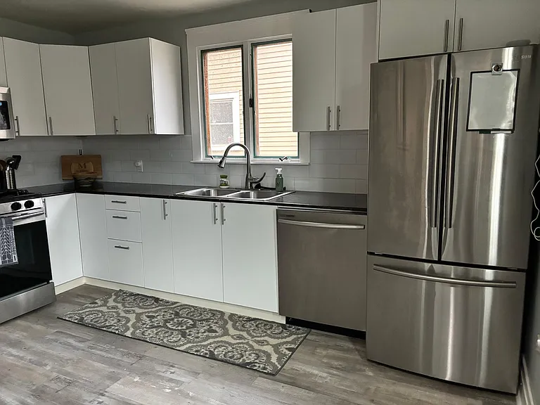 42 Woodette Pl — Photo 2