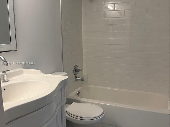 4th image of 11750 SW 18th St APT 113-1