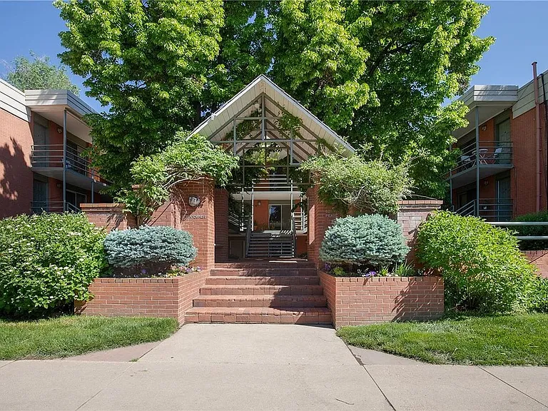 625 Pearl St #28 — Photo 17