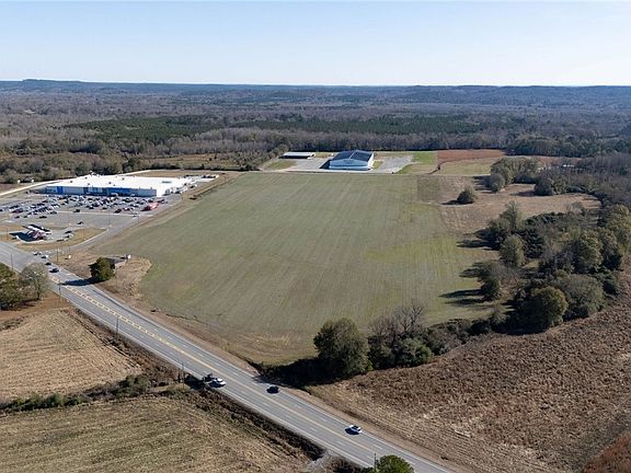3rd image of 3098 N Highway 171