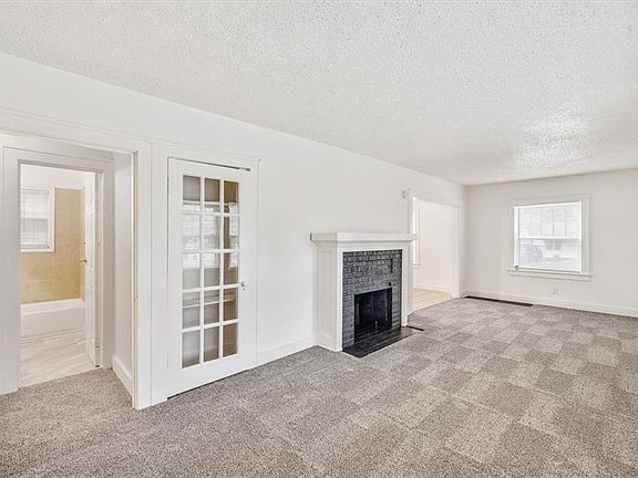 3rd image of 2051 E Gregory Blvd