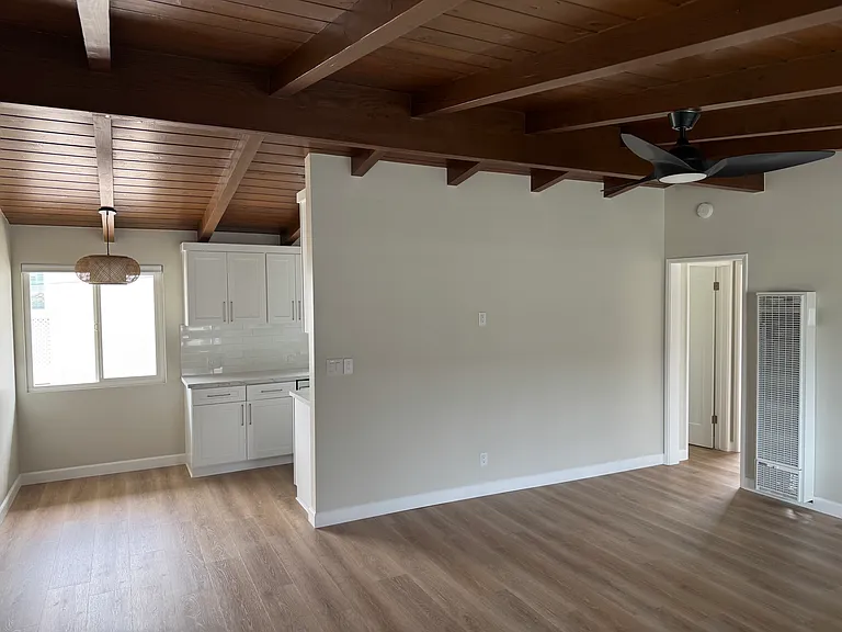320 W Avenida Palizada #5 — Photo 10