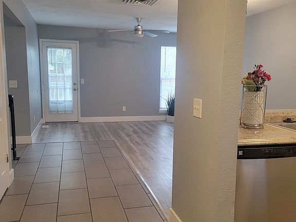 Entry way into kitchen, dining area and great room..