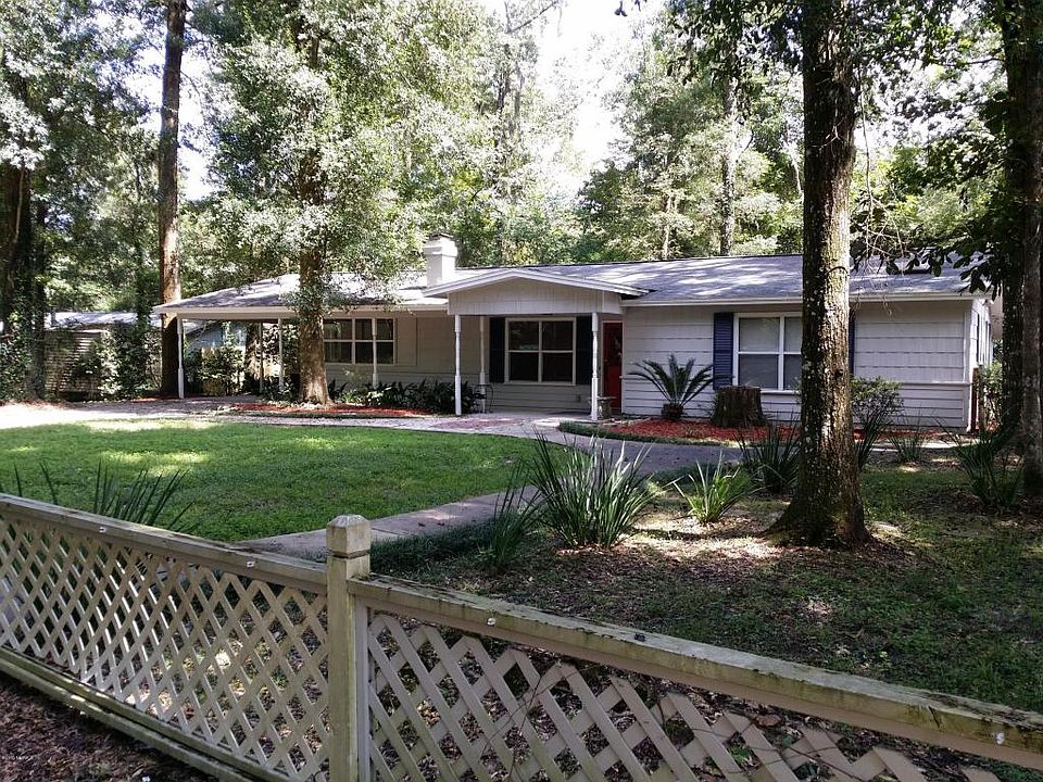 1st image of 755 Hazelwood Ct