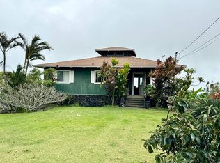 94-1423 Kia Lua St, Naalehu, HI 96772