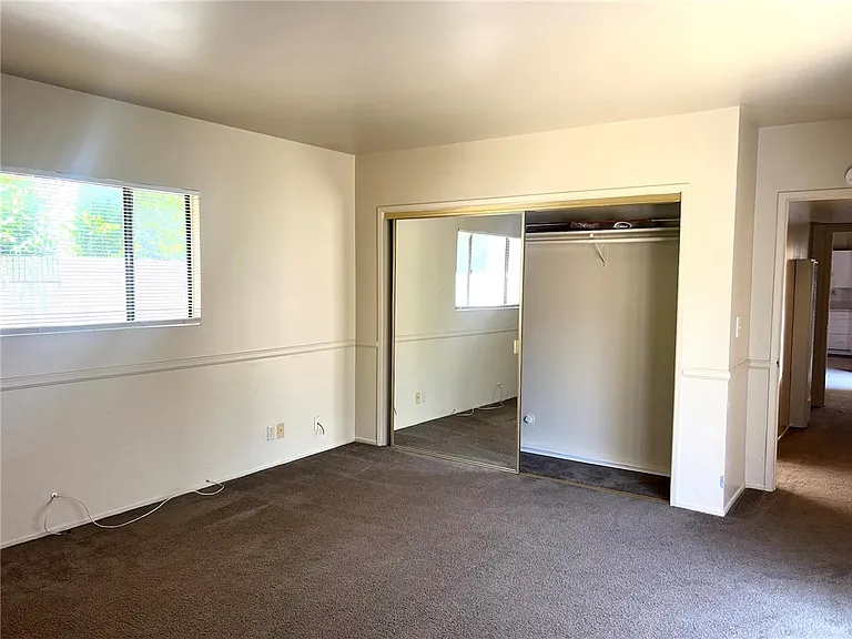 5124 Cathann St — Photo 3