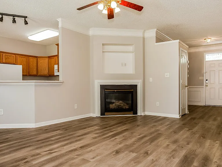 14814 Jerpoint Abby Dr — Photo 4