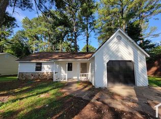 9383 Thomas Rd, Jonesboro, GA 30238