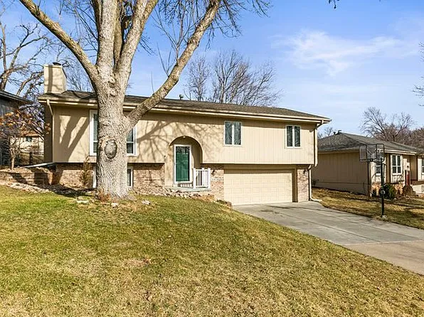 (undisclosed Address), Omaha, NE 68154