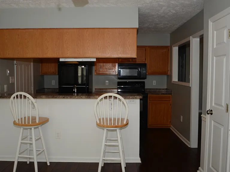 6012 Waldos Beach Rd — Photo 7