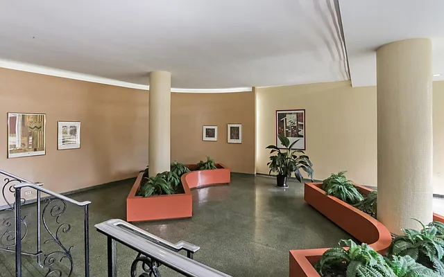 Sold by Voro, LLC | media 15