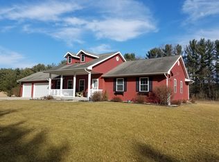 S12951 Ivy Ln, Spring Green, WI 53588