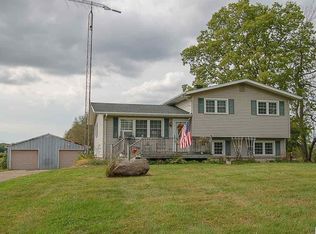 2700 S Lake Wilson Rd, Hillsdale, MI 49242