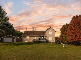 N5664 Sondalle Lane, Princeton, WI 54968