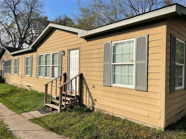 8715 Knox St Trailer A, Houston, TX 77088