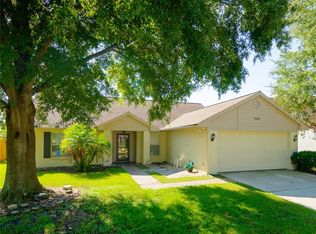 1908 Firethorn Ct, Brandon, FL 33511