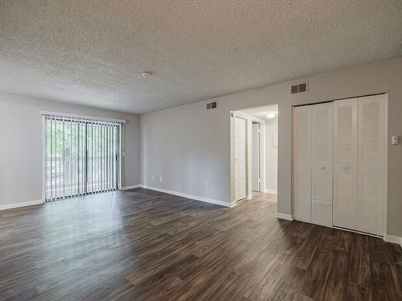 2nd image of 3110 Godby Rd APT 7E