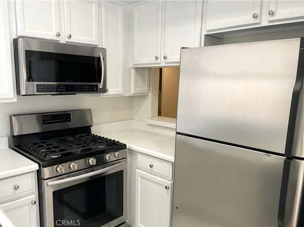 19855 Sandpiper Pl Unit 123, Santa Clarita, CA 91321