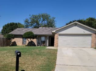 941 Aspen Ct, Burleson, TX 76028