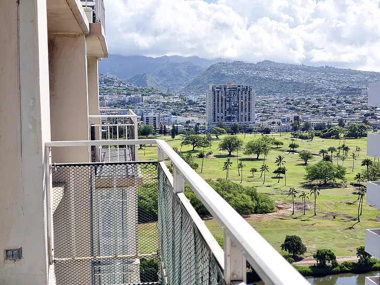 2415 Ala Wai Blvd #2004 — Photo 13