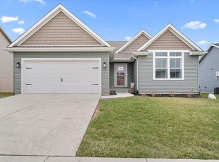 1729 Flagstone Dr, Normal, IL 61761