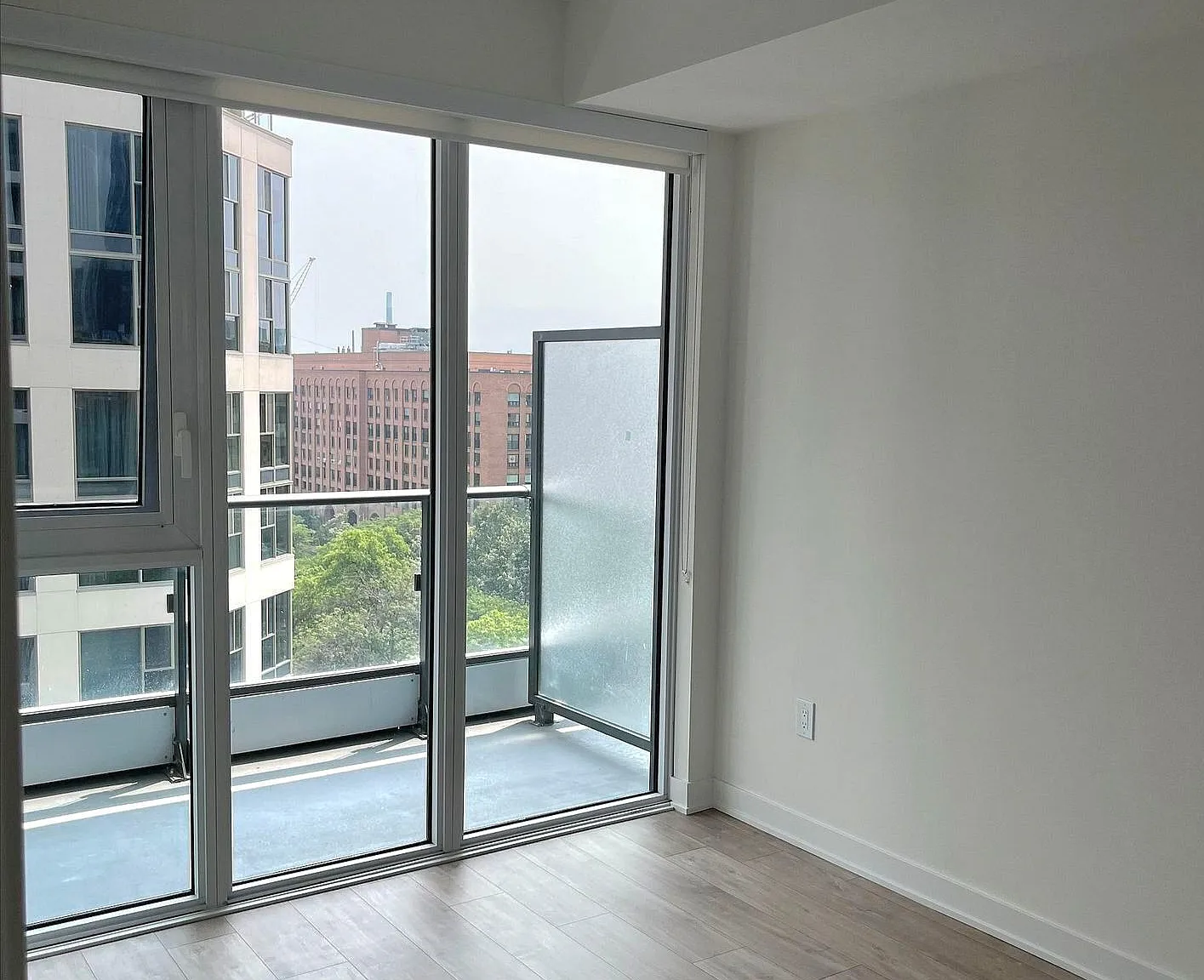 Time & Space SE Tower — Photo 3