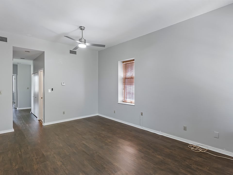 Dining/Living Room View