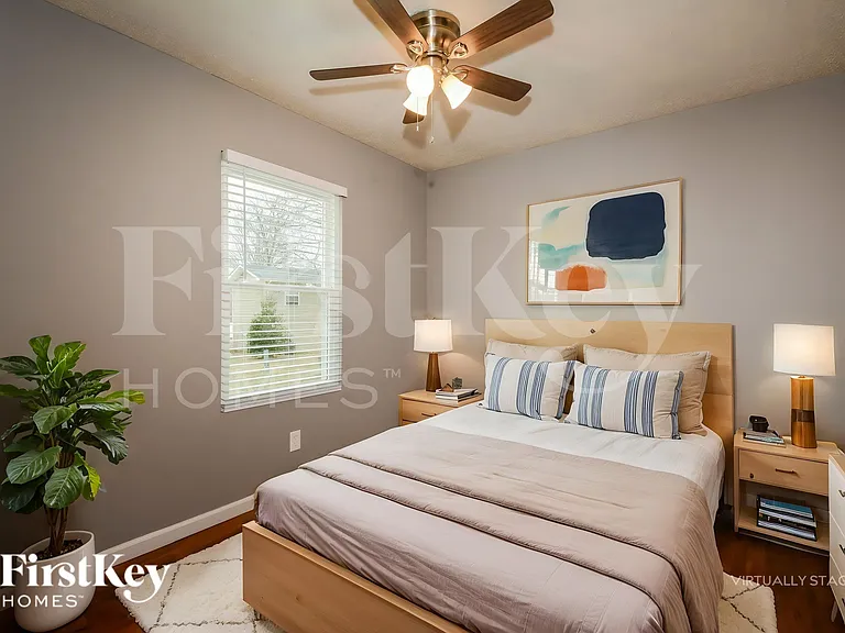 700 Fernwood Ter — Photo 14
