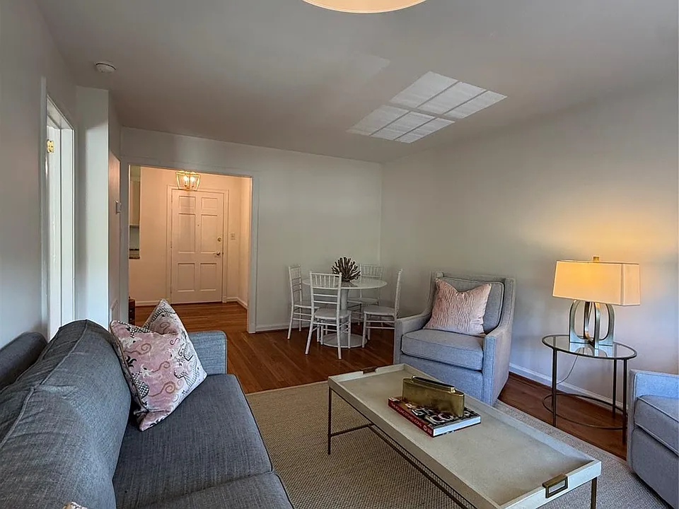 Nc Loading Screen 102 Colville Rd Charlotte NC | Zillow