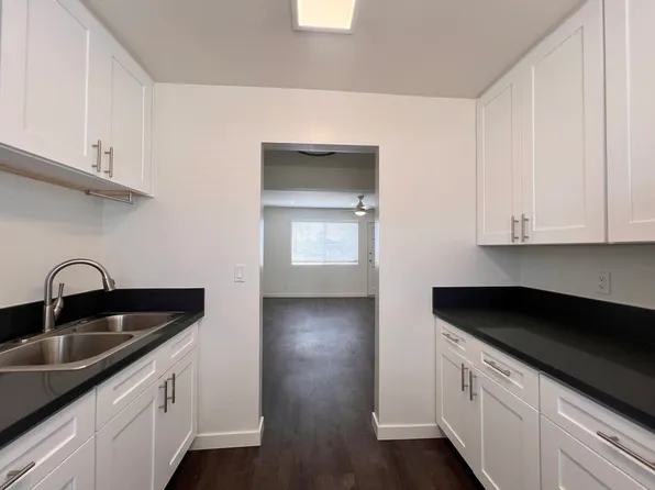2223 W Dunlop St W, San Diego, CA 92111