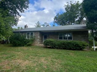 1002 Windsor Ave, Dresher, PA 19025