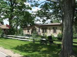 2050 W Reading Rd, Hillsdale, MI 49242