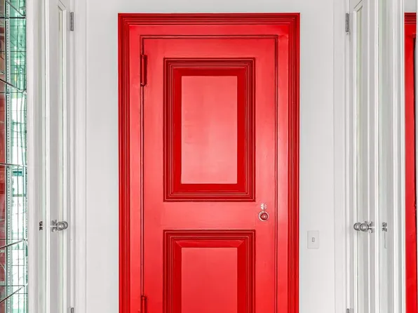 860 United Nations Plaza image 13 of 24