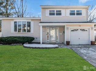161 Cindy St, Old Bridge, NJ 08857