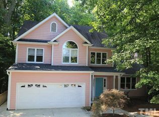 5801 Bayberry Ln, Raleigh, NC 27612