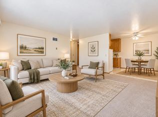 247 Castro St, San Leandro, CA 94577
