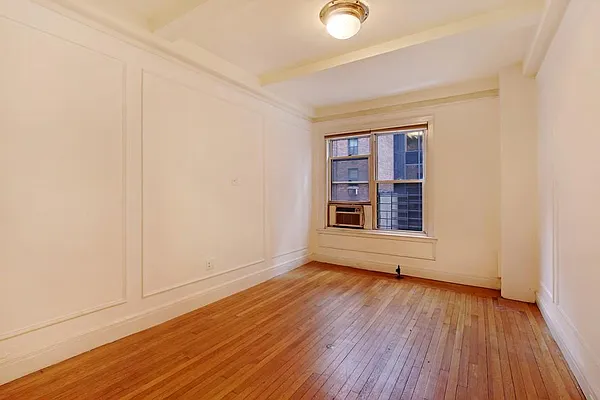 Sold by Corcoran | media 6