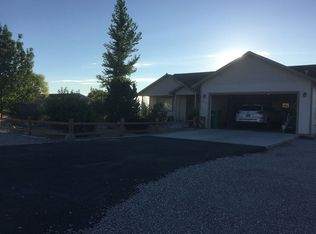 2725 Harvey Ln, Fallon, NV 89406