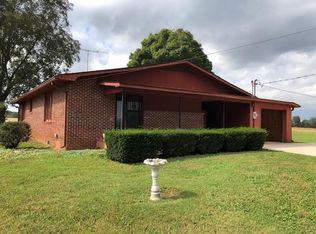 1807 Gum Creek Rd, Decherd, TN 37324