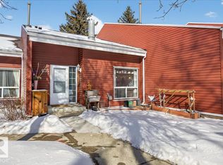 Lee Ridge Village, Edmonton, AB T6K 1V1