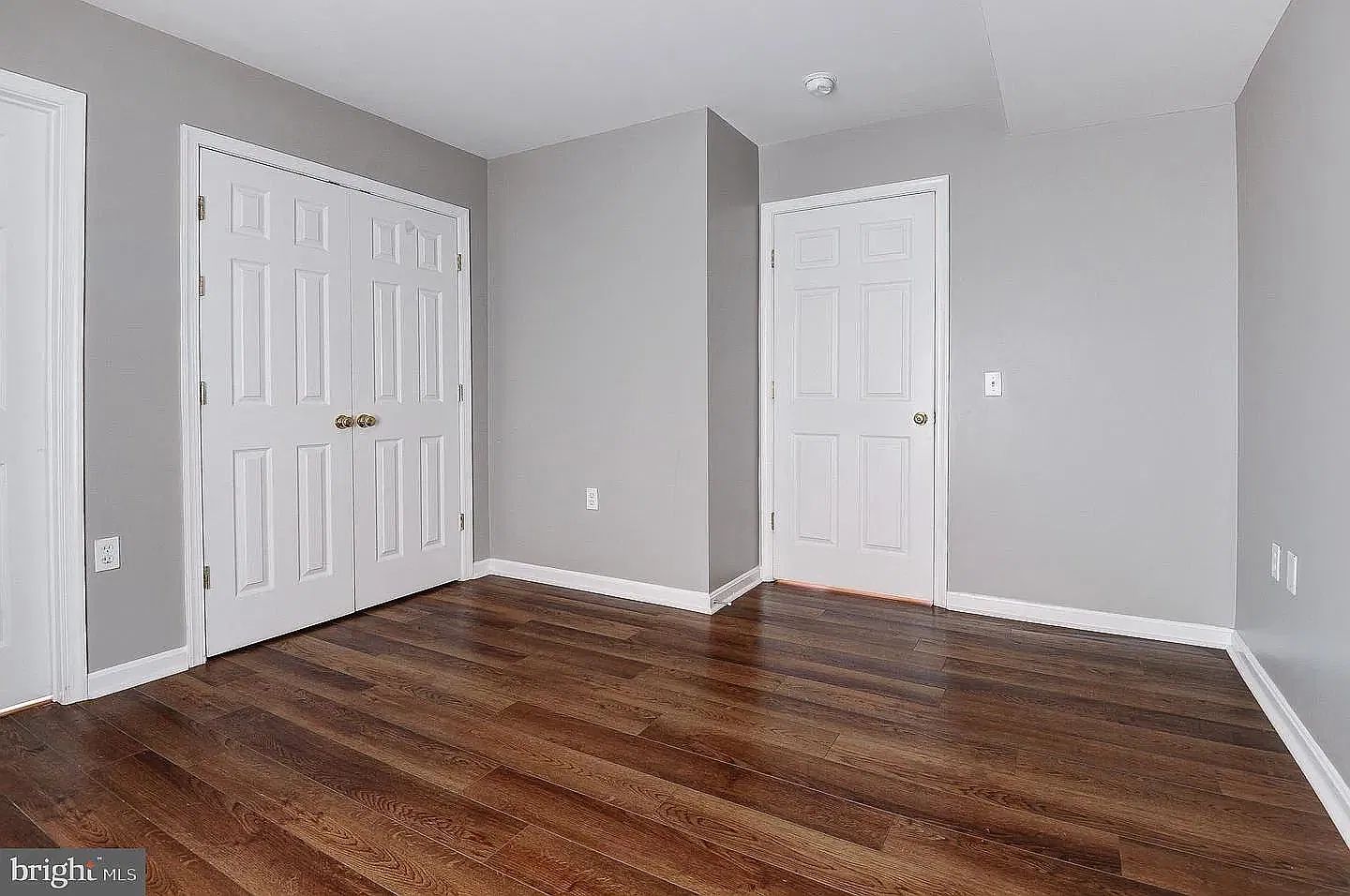 3 bed, 1460 sqft, $1,000 — Photo 2