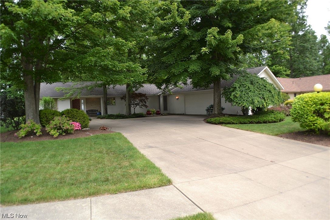 8877 Timber Edge Dr, North Ridgeville, OH 44039 MLS 4469250 Zillow
