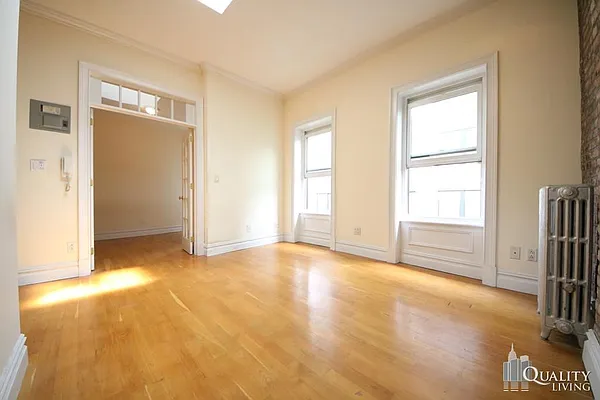 Rented by (Legacy) NY Quality Living Uptown | media 12