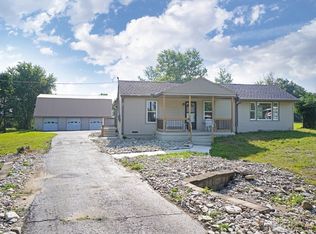 2824 Elgin Rd, Oxford, OH 45056