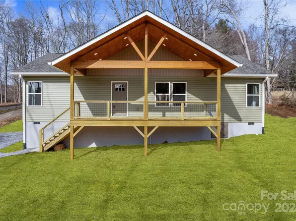 111 Miracle Ridge Way, Candler, NC 28715