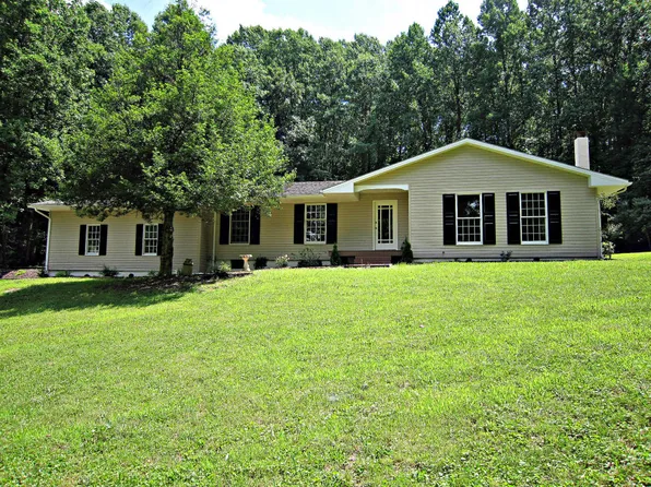 1022 Baker Rd, Sinking Spring, PA 19608