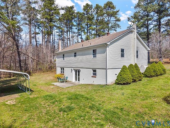 3rd image of 6434 W River Rd