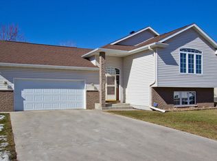 3179 Lake St NW, Rochester, MN 55901