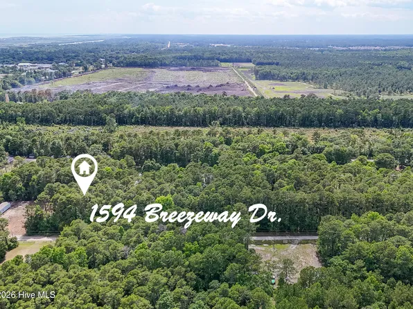 1594 Breezeway Drive SW, Ocean Isle Beach, NC 28469